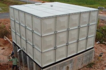 教您如何辨別玻璃鋼水箱質(zhì)量好壞?